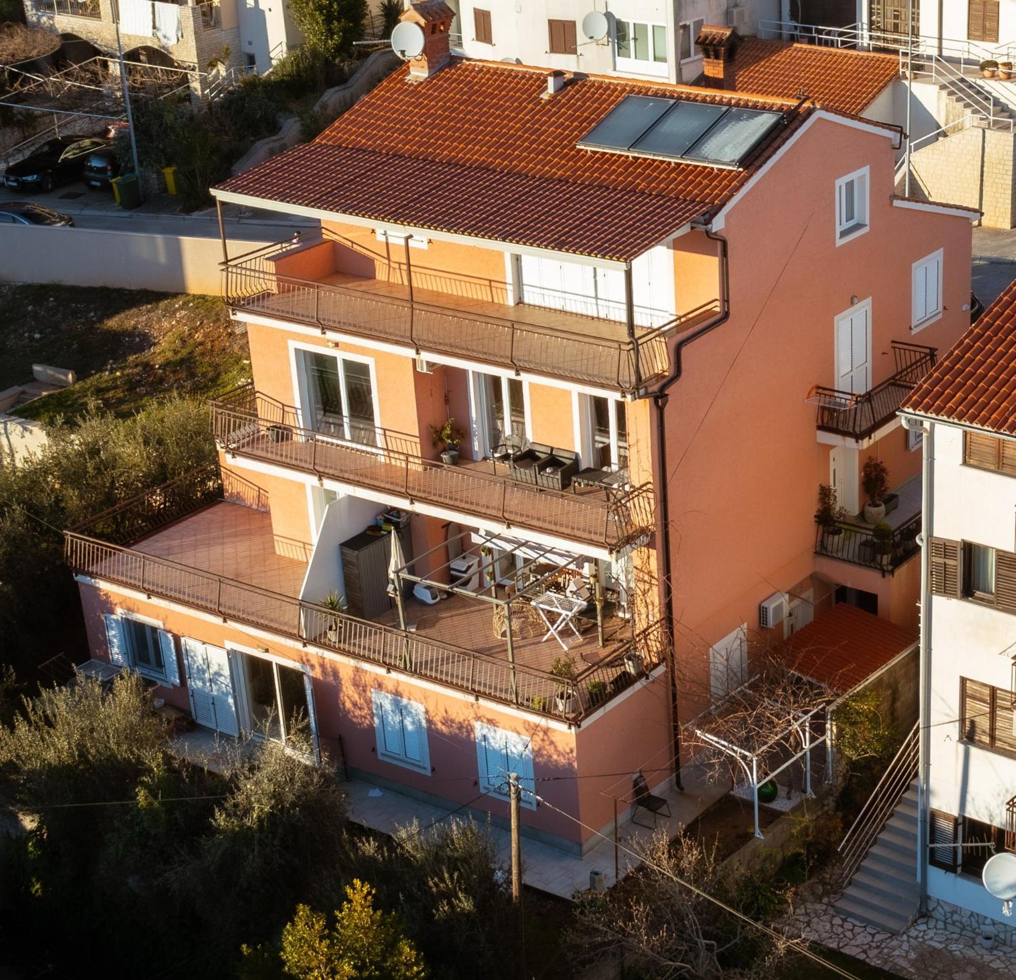 Apartments Oriana Rabac Exterior photo